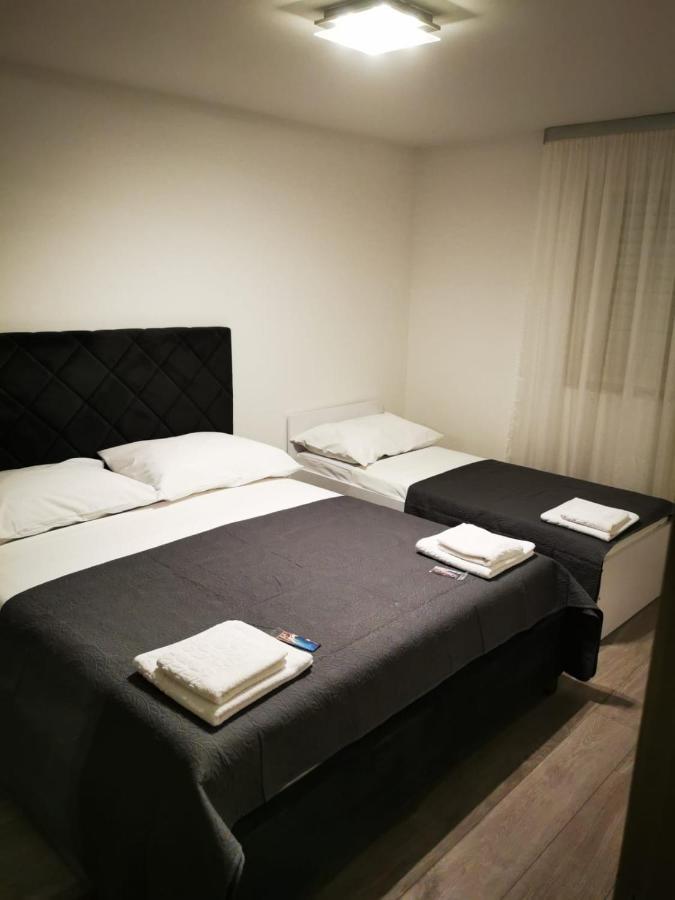 Apartment Vista Omis Bagian luar foto
